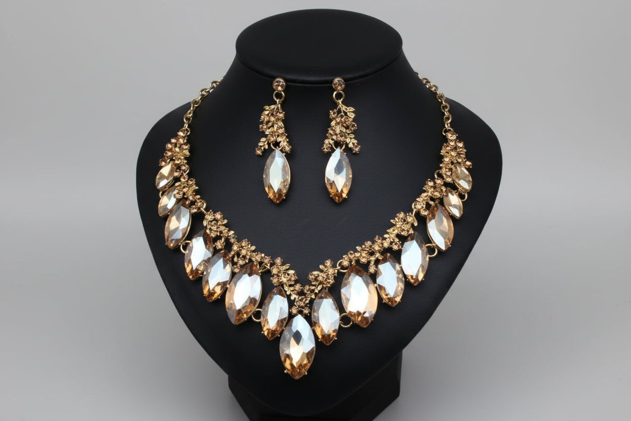 Parure de Luxe Waterproof "Éclat Éternel" - Acier Inoxydable Ensemble Collier et Boucles d'oreilles Cristal