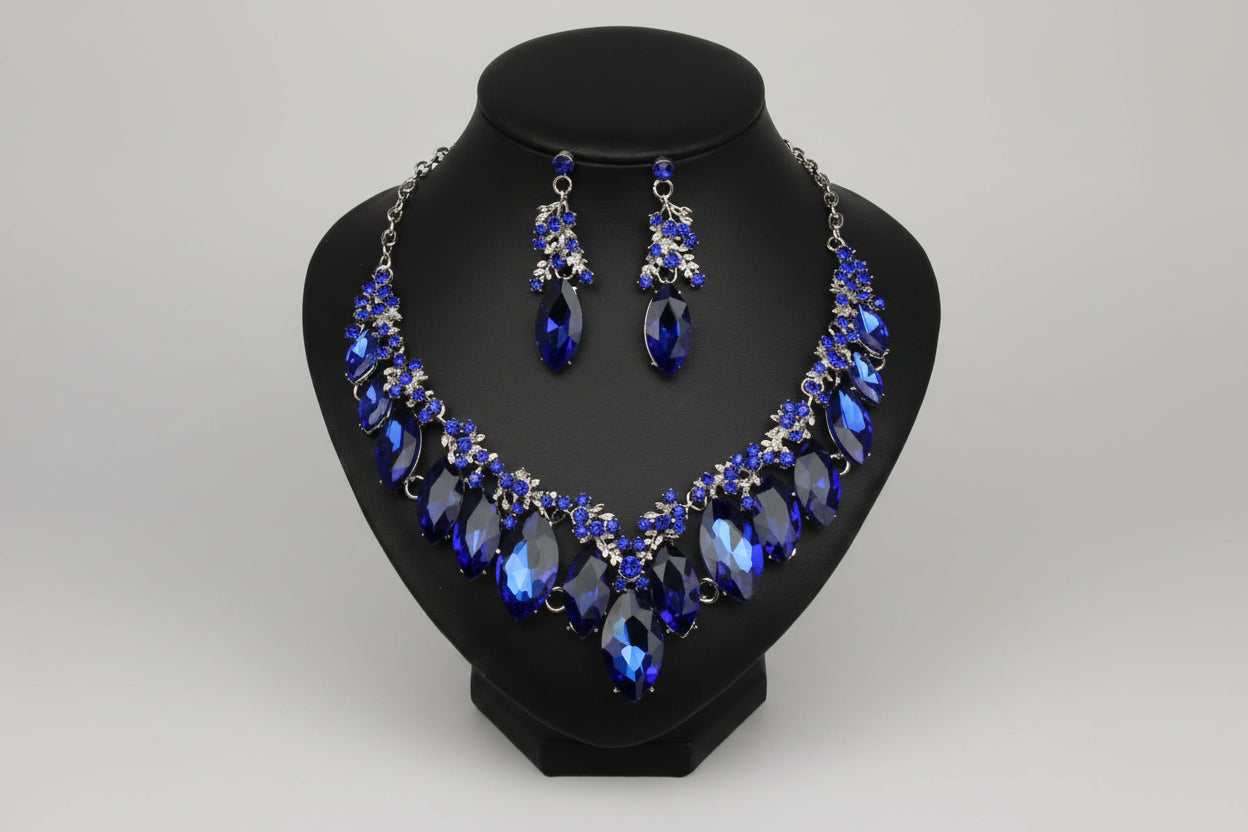 Parure de Luxe Waterproof "Éclat Éternel" - Acier Inoxydable  Ensemble Collier et Boucles d'oreilles Cristal