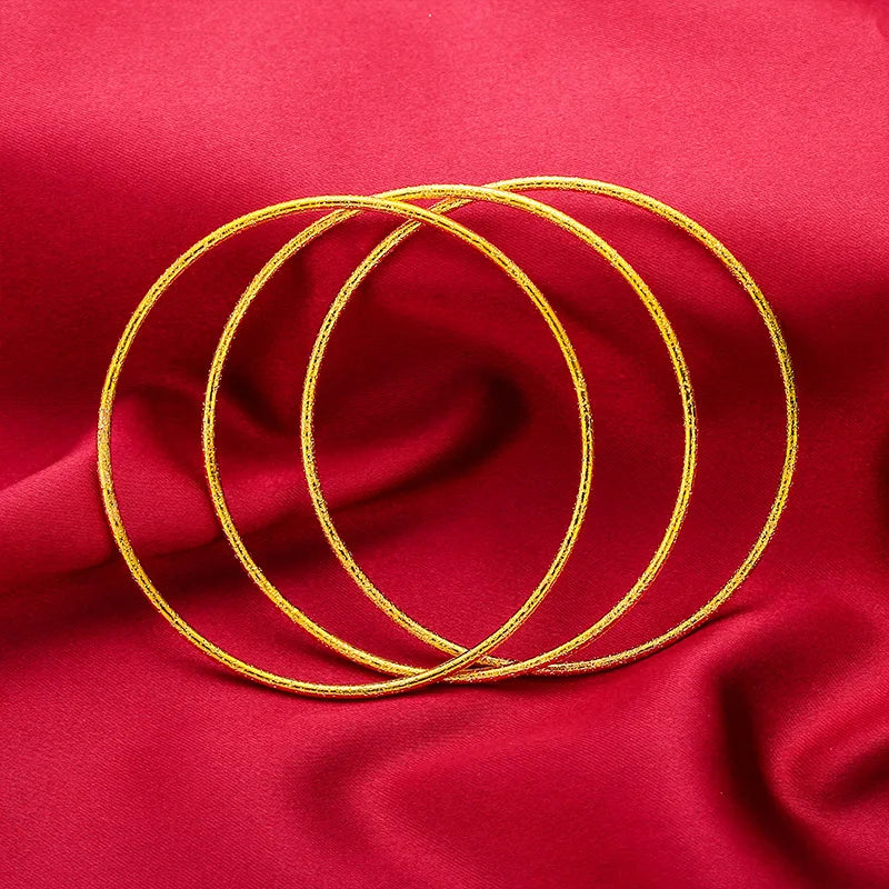 Ensemble de 3 bracelets joncs haut de gamme QEENKISS en or 24 carats, d'un diamètre de 60mm et 62mm, parfaits pour une mariée ou un cadeau de luxe - Collection TOUT PROMESSE.